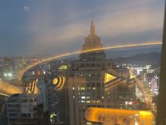 -Hi City·城市之巅