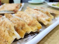 肉三鲜锅贴-春水锅贴·传统鲁菜(大明湖店)