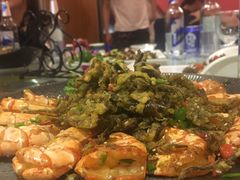 -香巴拉云南餐厅(华莱坞店)