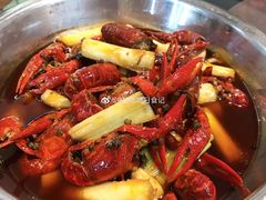 秘制油焖龙虾-五七油焖大虾(合川总店)
