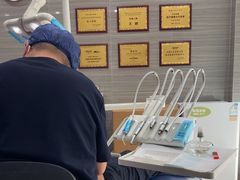 -上海仁爱医院口腔科 · 种植