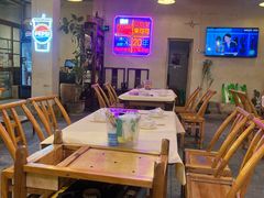 -霄汉牛三鲜湖北砂锅菜(万松园2店)