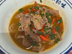 -笨豆腐居民楼菜馆•江西小炒(天津开发区店)