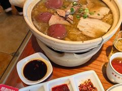 -那家老院子东北菜·饺子·小鸡炖蘑菇(艳华街店)