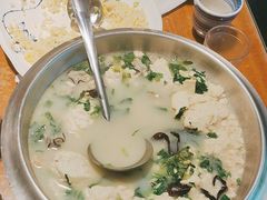 -95号酱骨·一块豆腐(展春园西路店)