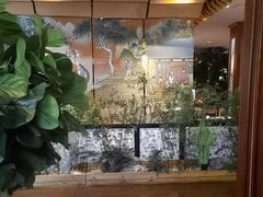 -八府香鸭·啫啫煲(华山路店)