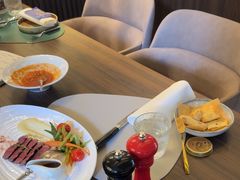 -普朗姆生蚝牛排馆 The Plump Oyster(成都摩方购物中心店)