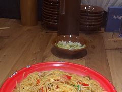 -先启半步颠小酒馆(常熟万达广场店)