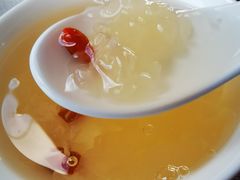 -忆食尚腊味煲仔饭(华南城店)