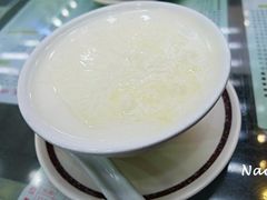 P1110725副本-义顺牛奶公司(庇利金街店)