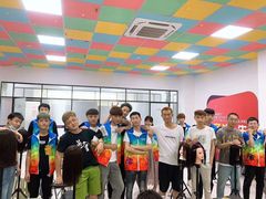 -英皇培训学校