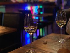 -SISTERS BAR RESTAURANT川意酒馆(嘉善老市H楼店)
