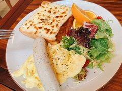 烤香肠早午餐-VESH COFFEE(定西路店)