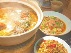 -吃饭皇帝大土家民族菜(正大广场店)