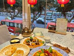 -巴扎美食·新疆菜·西域歌舞表演餐厅(新疆大厦店)