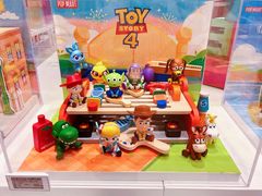 -泡泡玛特POPMART(宁波印象城店)