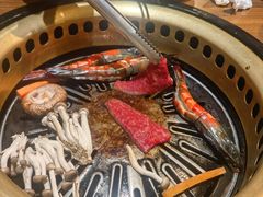 -炼火烤肉店