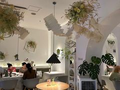 -春树下·树屋花房西餐厅(罍街AS1980店)