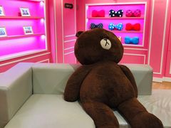 -LINE FRIENDS Garosu-gil Flagship Store