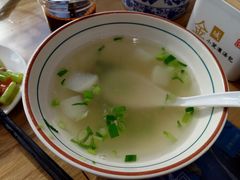 -陇上全荟兰州传统牛肉面(延吉路店)
