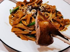-清真·小梅鸽香港餐厅·小鼎玖煲(立丰城店)