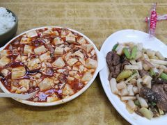 麻婆豆腐煲-甜甜屋(解放中路店)