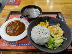 -海盗虾饭·剥好的小龙虾饭(上地辉煌店)