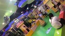 -菲菲羊乐园(临平银泰城店)