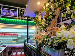 -巴特餐饮6加1音乐餐吧·新疆菜