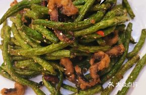 Squid Tentacles Stir-fried with Kidney Beans