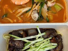 -贵宾庄炸酱面·韩式料理(高区店)