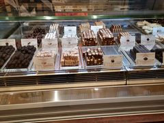 -VENCHI 闻绮(北京国贸商城店)