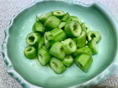 炝拌黄瓜圈-洛阳国际大酒店-香榭丽舍西餐厅