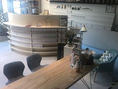 -光海书局(南京东路第一百货店)