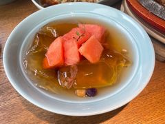 -蜜桃餐厅·伴山(湖滨商业街店)