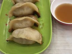 -珊珊小笼馆(仙霞路店)