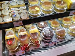 -巴黎贝甜(大宁国际商业广场店)