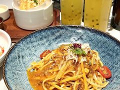 -阿妮叶李(光谷世界城店)