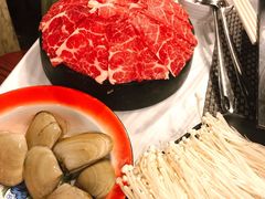 -鲜入围煮花胶鸡海鲜火锅