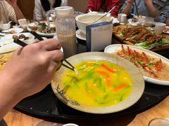 -渝半城经典川粤菜(重庆天地店)
