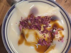 -云阿蛮云南生烫牛肉米线(奉贤路店)