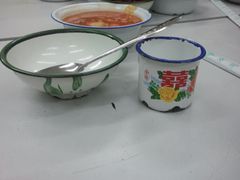 2012-10-06&nbsp;12.43.01-做了不起的80后