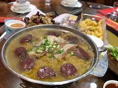 -那家老院子东北菜·饺子·小鸡炖蘑菇(艳华街店)