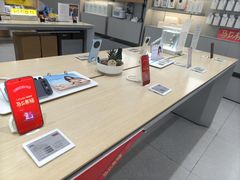 -vivo官方授权体验店(朝阳合生汇店)