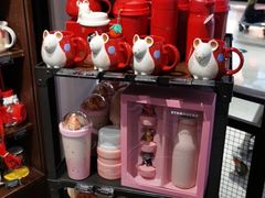 零售区-星巴克(海口美兰机场分店)