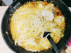 -苗乡米线(建军路店)