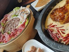 -川东坝子火锅(宝龙店)