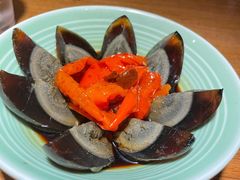 剁椒皮蛋-弄堂里(雨花客厅店)