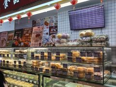 -白玉兰食品甜凤店(合生汇店)