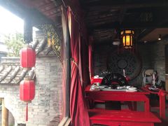 -小龙翻大江文化火锅(宽窄店)